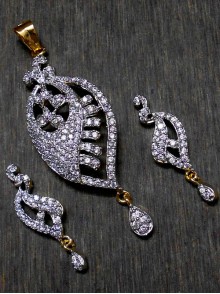 CZ Pendant With Earrings